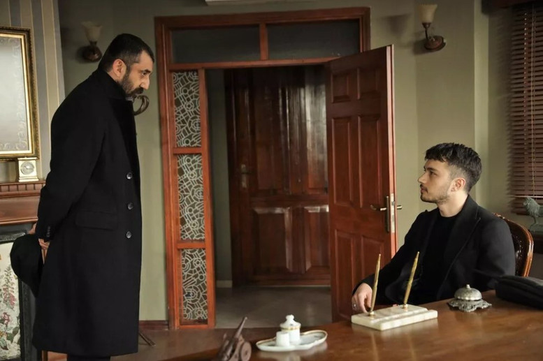 Çukur'da nefes kesen final sahnesi! Selim Koçovalı'nın intikamını böyle aldılar! - Resim : 4