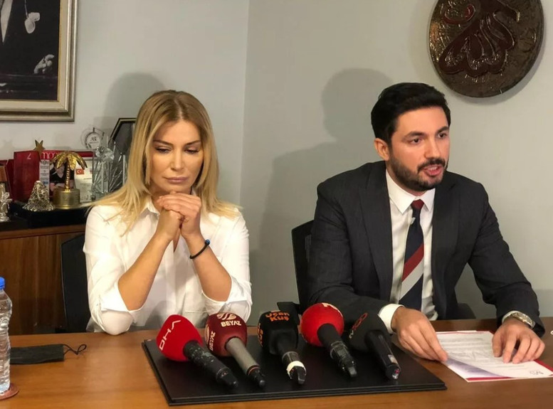 Songül Karlı ağlayarak anlattı! 'Bir ekmeğe muhtaç kaldım' - Resim : 1