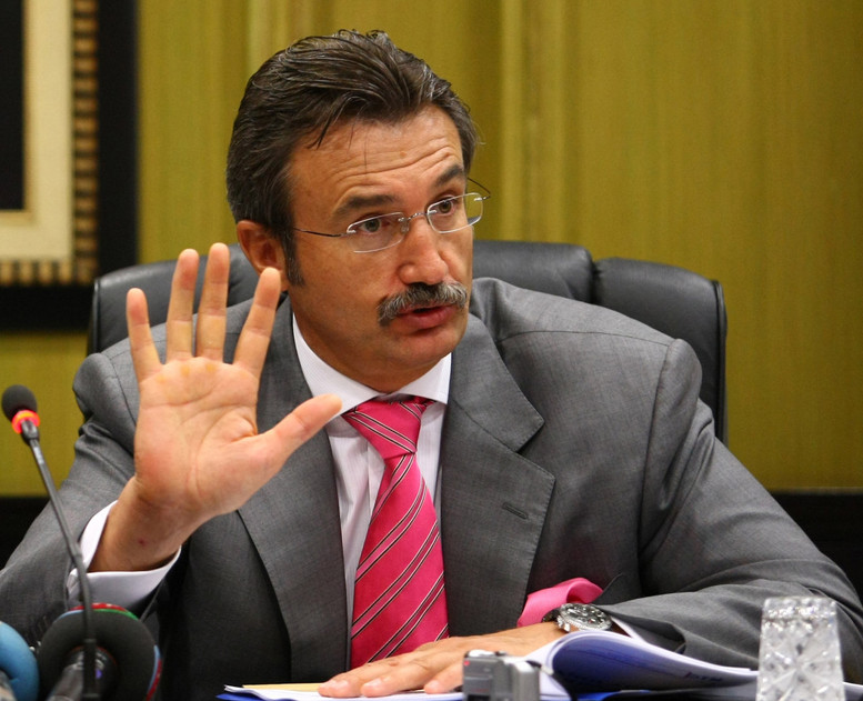 Haber Global'den ilginç proje! AK Partili eski bakan ekran yüzü oluyor! - Resim : 2