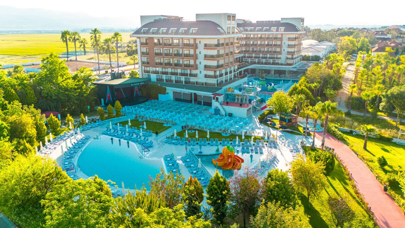 “Baklava kutusu” operasyonu otele sıçradı! Beş yıldızlı otele kayyum atandı! - Resim : 1