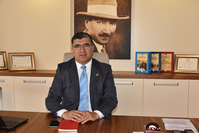 Erdoğan Toprak'ın kardeşi de şüpheli! 'Altına' dönen tarladan rüşvet çıktı! - Resim : 1