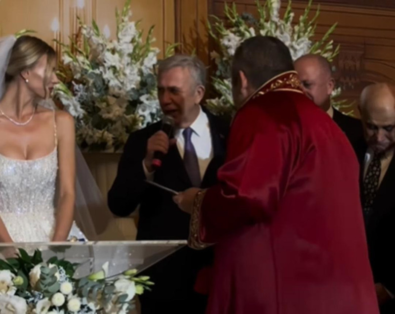 Ekonomi ve siyaseti buluşturan YouTuber düğünü! Nikah şahidi Mansur Yavaş ve Babacan... - Resim : 3