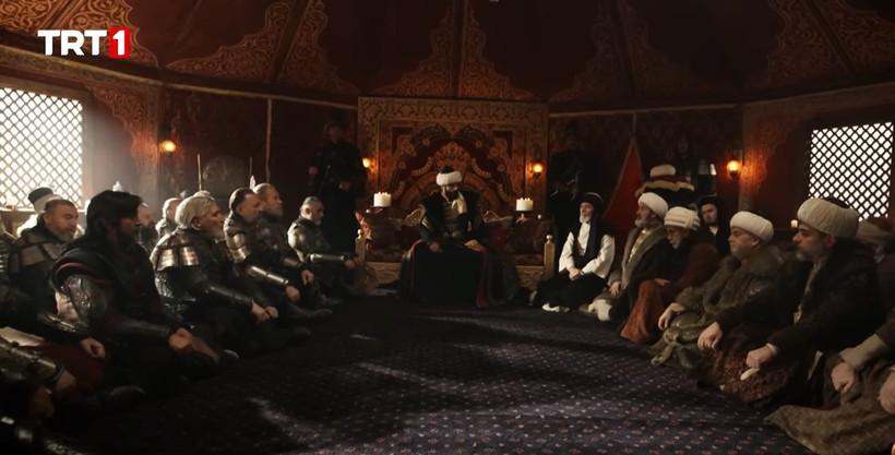 TRT1 tarih dizisiyle tarih yazdı! Vay sen misin bizi eleştiren tarihçi: Kel başa şimşir tarak! - Resim : 2