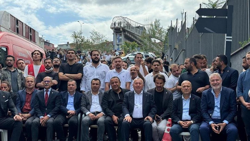 CHP İstanbul İl Başkanlığı'nda gergin anlar! Gürsel Tekin polis eşliğinde binaya girdi - Resim : 4