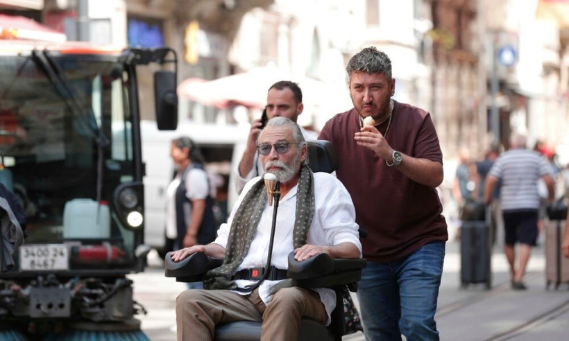 Sinemanın geleceği IMAX'te mi? Yan Yana: bir salon komedisinin ışığında sinema deneyimi! - Resim : 5