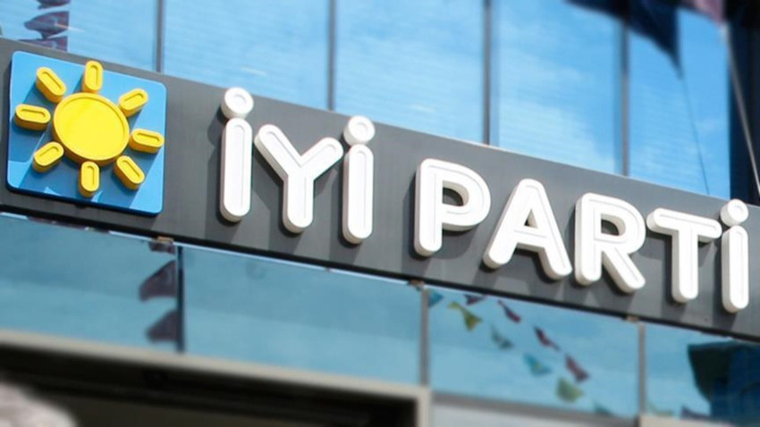 İYİ Parti'de deprem: Belediye Başkanı istifa etti