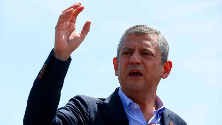 CHP lideri Özgür Özel Avrupa yolcusu!