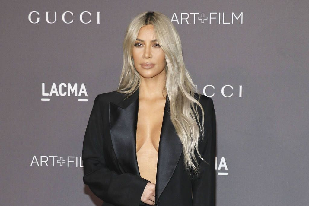 Kim Kardashian'dan şaşırtıcı itiraf: 'İlkinde uyuşturucu etkisi altındaydım' - Sayfa 40