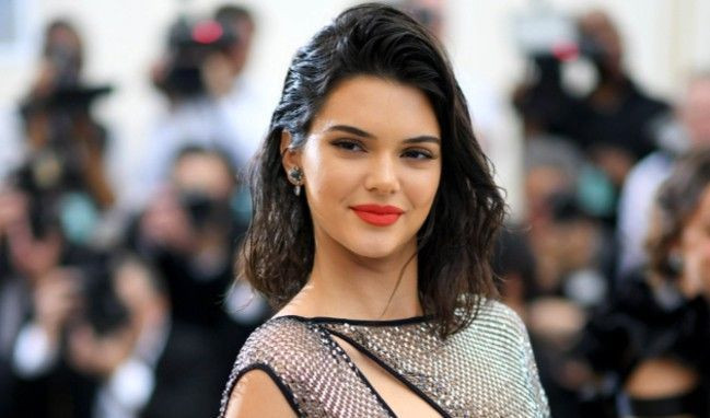 Türk ünlüden Kendall Jenner'a aşk mektubu! 'Ölüm bizi ayırıncaya dek...' - Sayfa 14