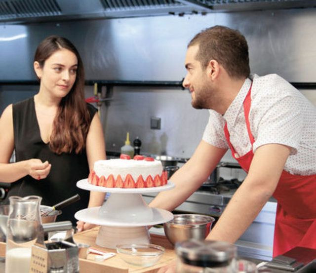 Ezgi Mola takipçilerini şaşırttı: Enis’i sevmeyen biriyle evlenmem! - Sayfa 5