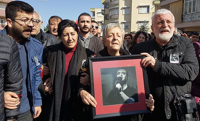 Usta sanatçı Hakan Yeşilyurt'a son veda - Sayfa 5