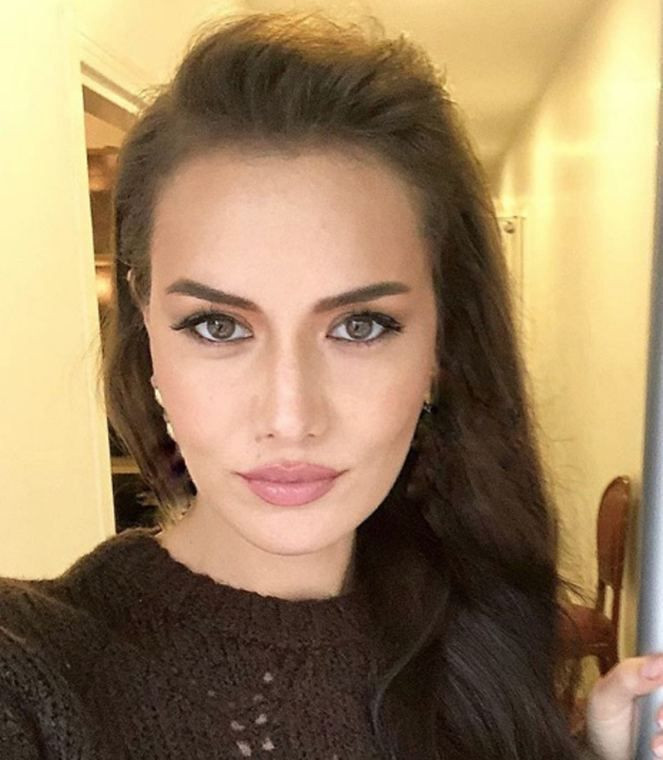 Fahriye Evcen, dünyanın en güzel 30 kadınından biri oldu! - Sayfa 1