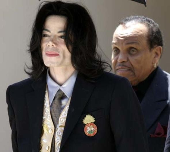 Michael Jackson hakkında şok eden cinsel taciz iddiaları! - Sayfa 10