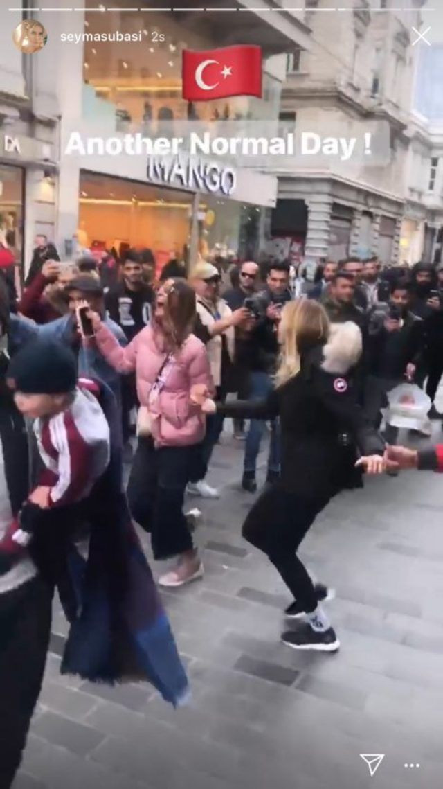 Şeyma Subaşı Taksim'in göbeğinde halay çekti! - Sayfa 4