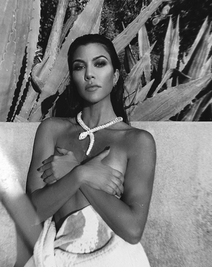 Kourtney Kardashian’dan 'Çıplaklık' dersi - Sayfa 4