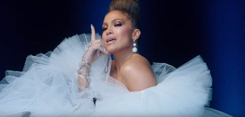 Jennifer Lopez yeni klibi Medicine için çok cesur! - Sayfa 11