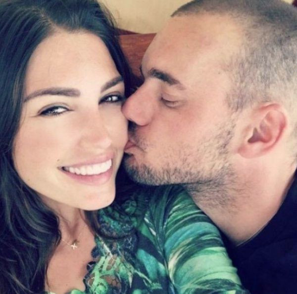 Wesley Sneijder eşi Yolanthe Cabau'yu aldatmıştı! Beklenmedik karar - Sayfa 16