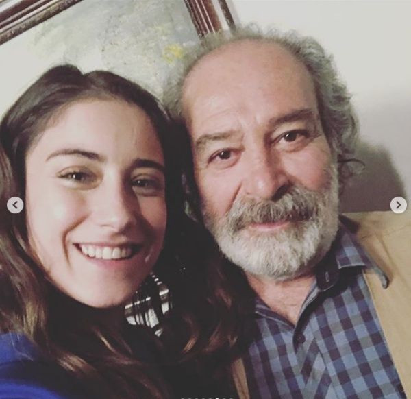 Bizim Hikaye bitti gerginlik bitmedi! Hazal Kaya ve Burak Deniz birbirlerini sildi - Sayfa 12