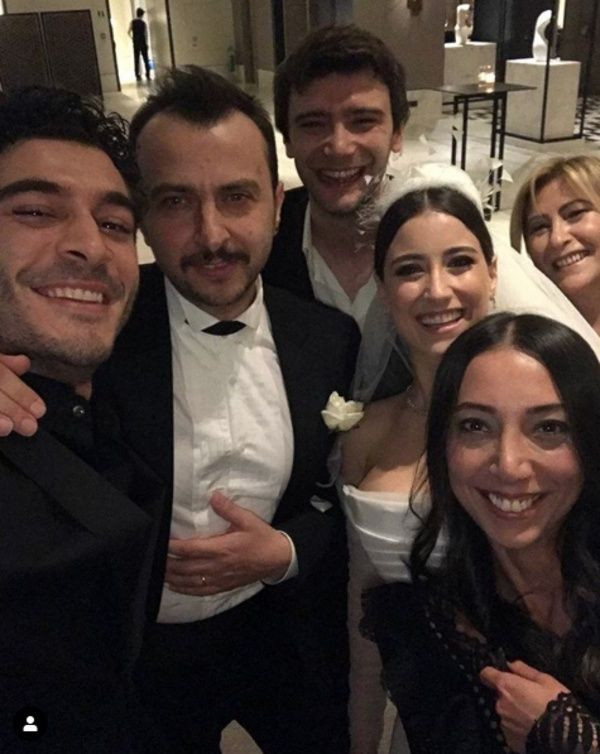 Bizim Hikaye bitti gerginlik bitmedi! Hazal Kaya ve Burak Deniz birbirlerini sildi - Sayfa 9