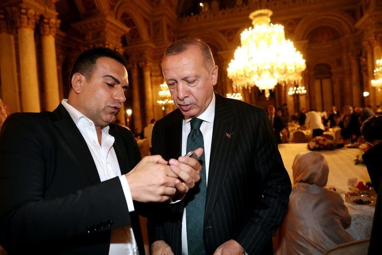 Erdoğan, sanat ve spor dünyasından isimlerle iftarda buluştu - Sayfa 32