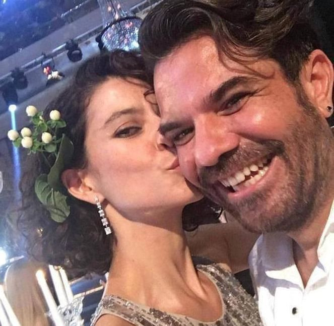 Beren Saat'in doğum günü mesajında ihanet iması - Sayfa 9