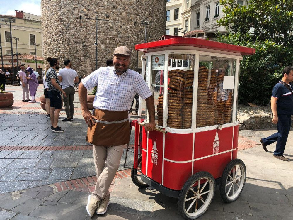 Hareket Sekiz yeni sezonun ilk büyük komedi filmi olacak! - Sayfa 1