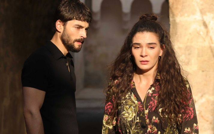 Sette Hercai'nin yıldızı Ebru Şahin krizi! Bir anda ortalık karıştı - Sayfa 1