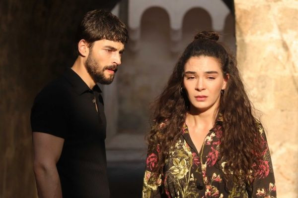 Sette Hercai'nin yıldızı Ebru Şahin krizi! Bir anda ortalık karıştı - Sayfa 14