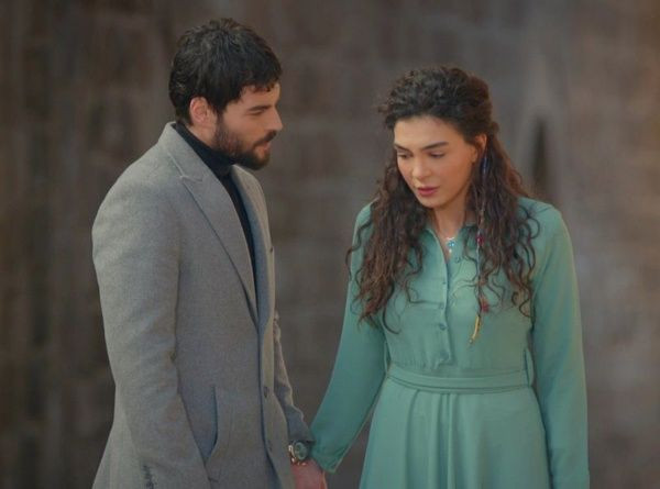 Sette Hercai'nin yıldızı Ebru Şahin krizi! Bir anda ortalık karıştı - Sayfa 5