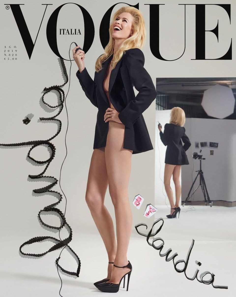 Claudia Schiffer ve Stephanie Seymour Vogue dergisi için soyundu - Sayfa 1