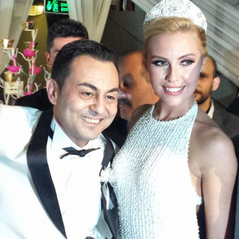 Serdar Ortaç ve eşi Chloe Loughnan boşanıyor! - Sayfa 12