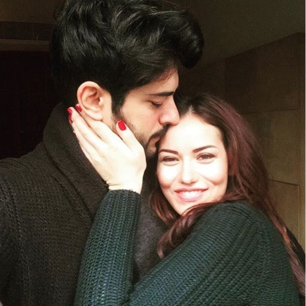 Burak Özçivit'ten Fahriye Evcen'in olay olan kilolarıyla ilgili açıklama - Sayfa 9