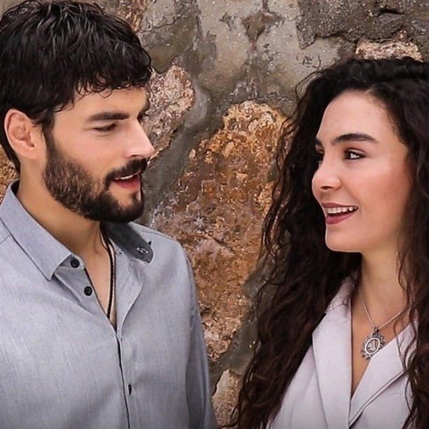 Hercai'nin yıldızları Ebru Şahin ve Akın Akınözü sosyal medyayı salladı! - Sayfa 8