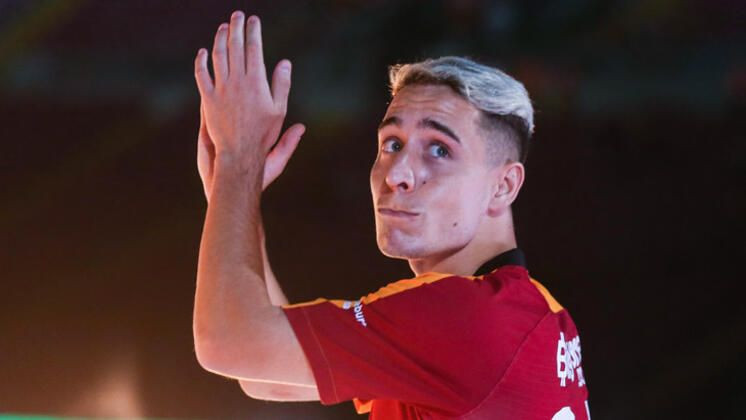 Emre Mor, Türk güzelin peşine düştü! Mesajları ifşa oldu - Sayfa 1