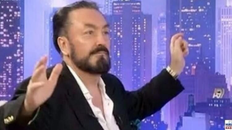 Adnan Oktar seksi kızlarla dans ettiği görüntüleri nasıl savundu? - Sayfa 1