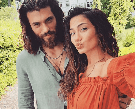 Can Yaman'la anılan Demet Özdemir hakkında bomba iddia! - Sayfa 10