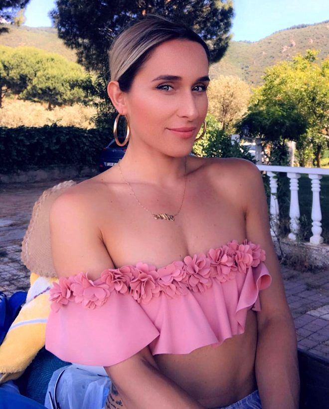 Sema Aydemir cesur pozlarıyla Instagram'ı sallıyor! - Sayfa 2