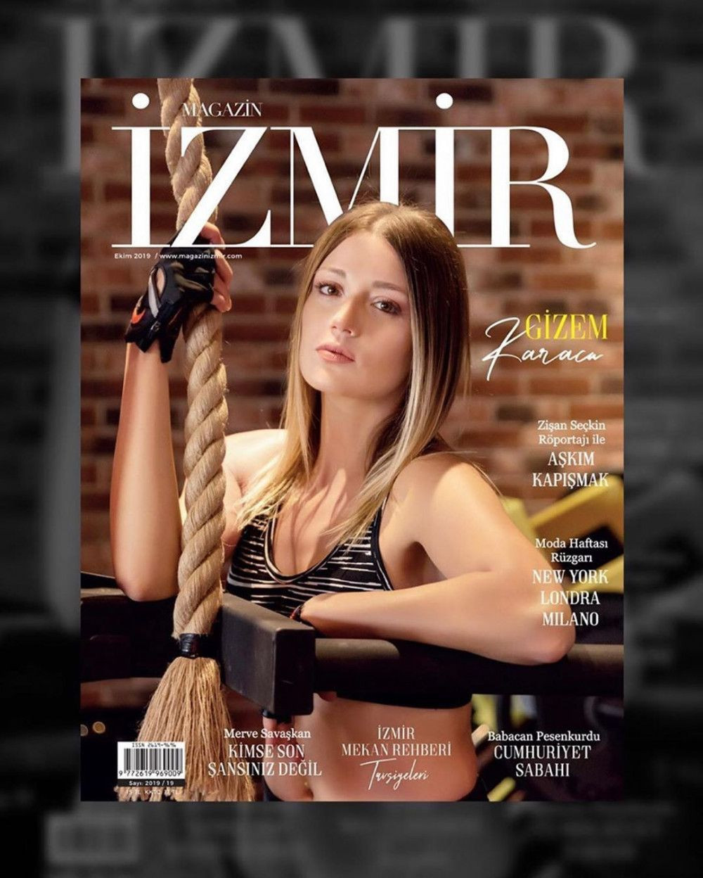 Spor yaparken poz veren Gizem Karaca takipçilerini mest etti - Sayfa 2