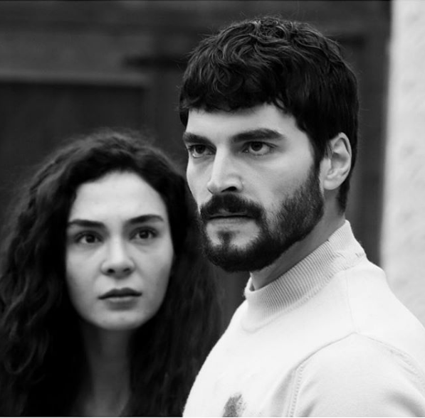 Hercai dizisinin yıldızı Akın Akınözü'nün annesi kim çıktı? - Sayfa 13