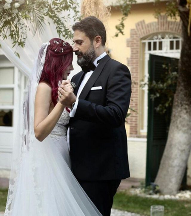 Sürpriz nikah! Ünlü ekran yüzü Erhan Çelik 3. kez evlendi! - Sayfa 1