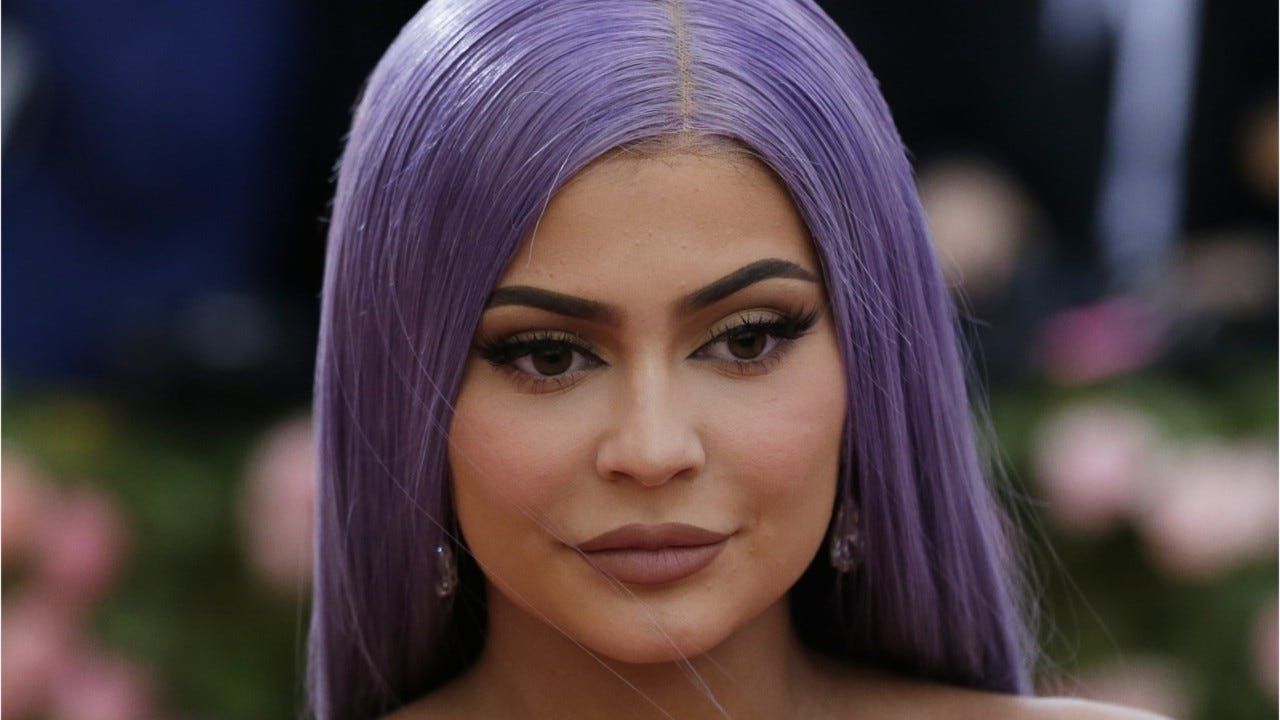 Kylie Jenner TikTok rekoru kırdı - Sayfa 5