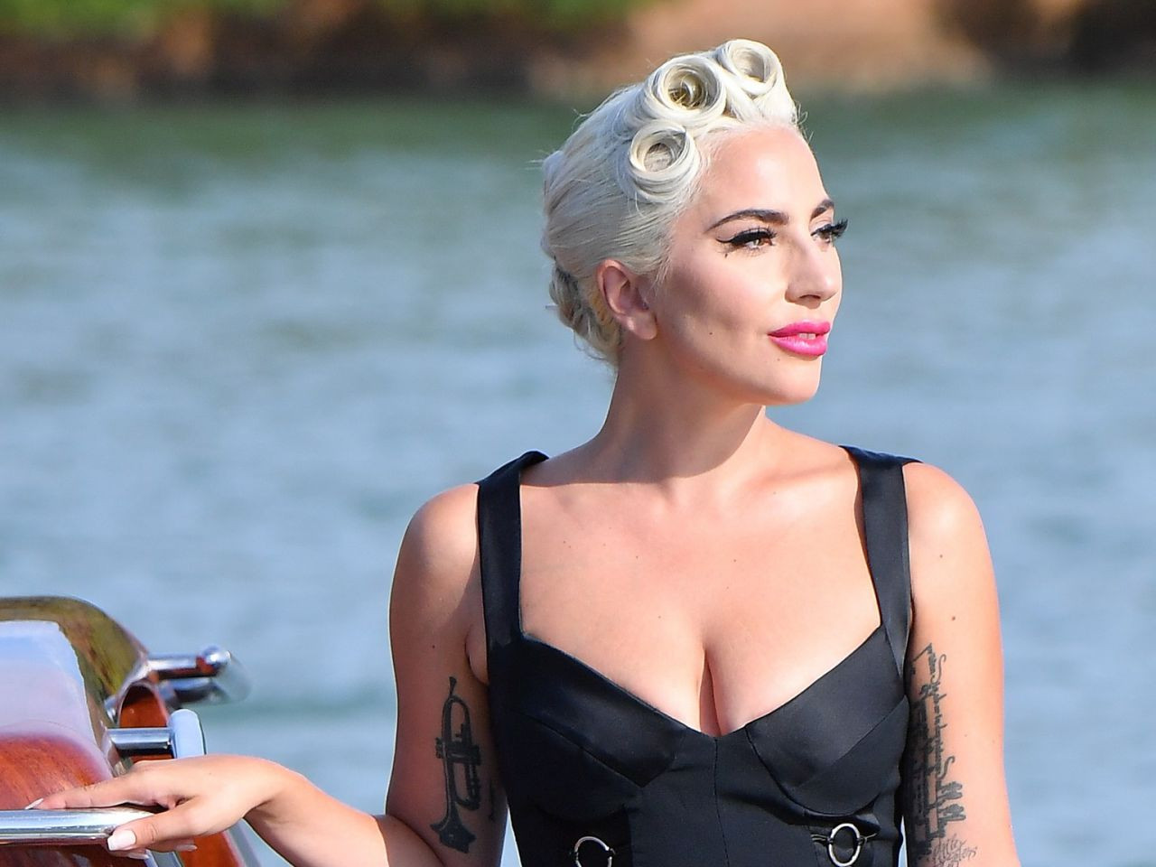 Lady Gaga'dan Bradley Cooper itirafı! - Sayfa 1