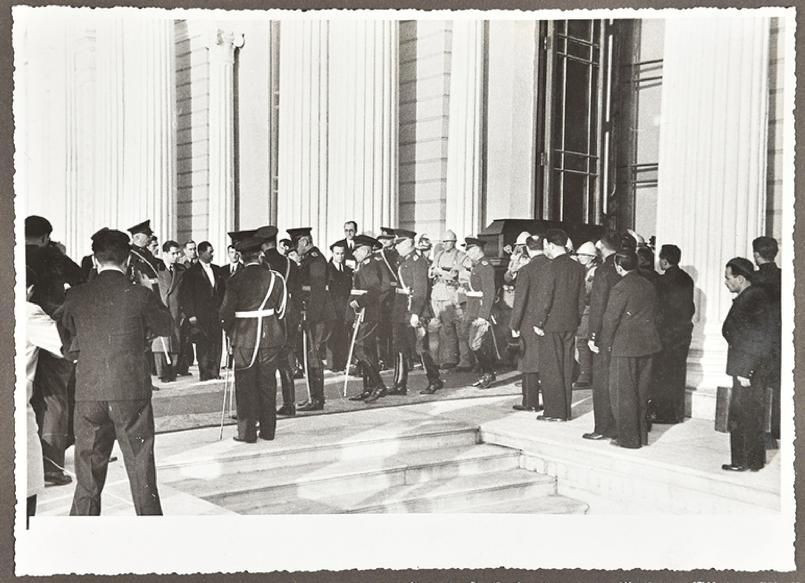 Atatürk'ün cenazesinin bilinmeyen fotoğrafları - Sayfa 13