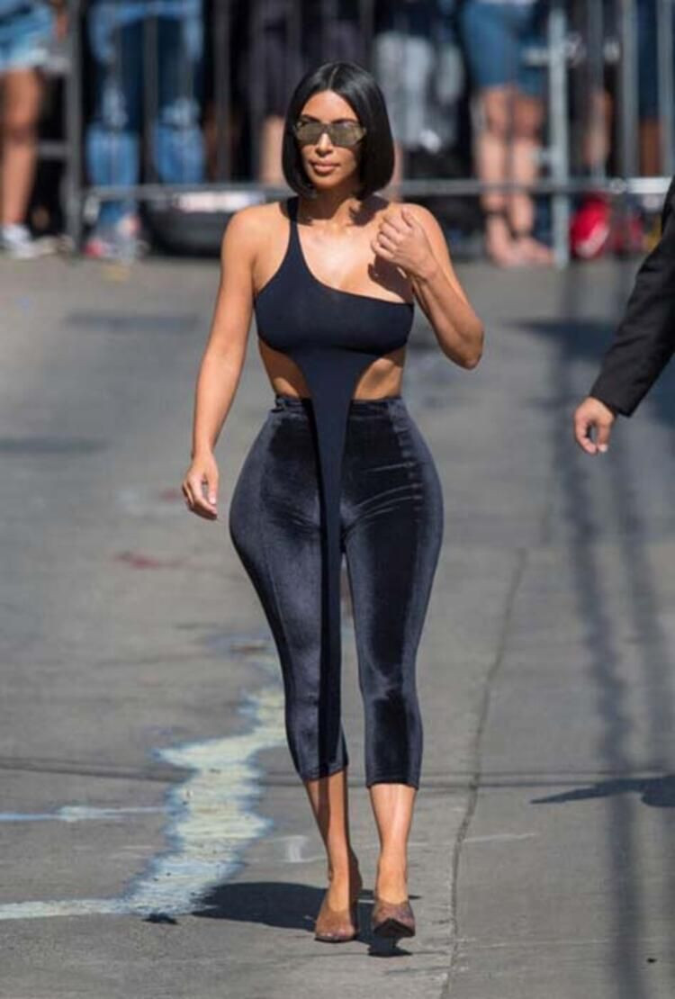 Kim Kardashian’dan ‘çıplak poz’ kararı - Sayfa 14