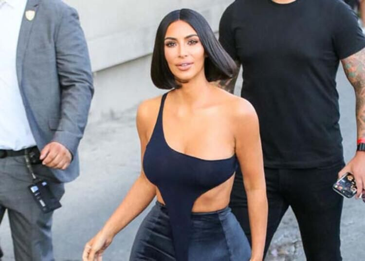 Kim Kardashian’dan ‘çıplak poz’ kararı - Sayfa 15