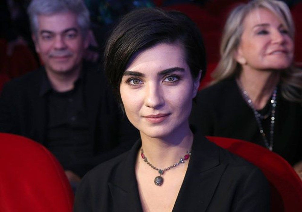 Tuba Büyüküstün hangi diziyle ekrana dönüyor? - Sayfa 6