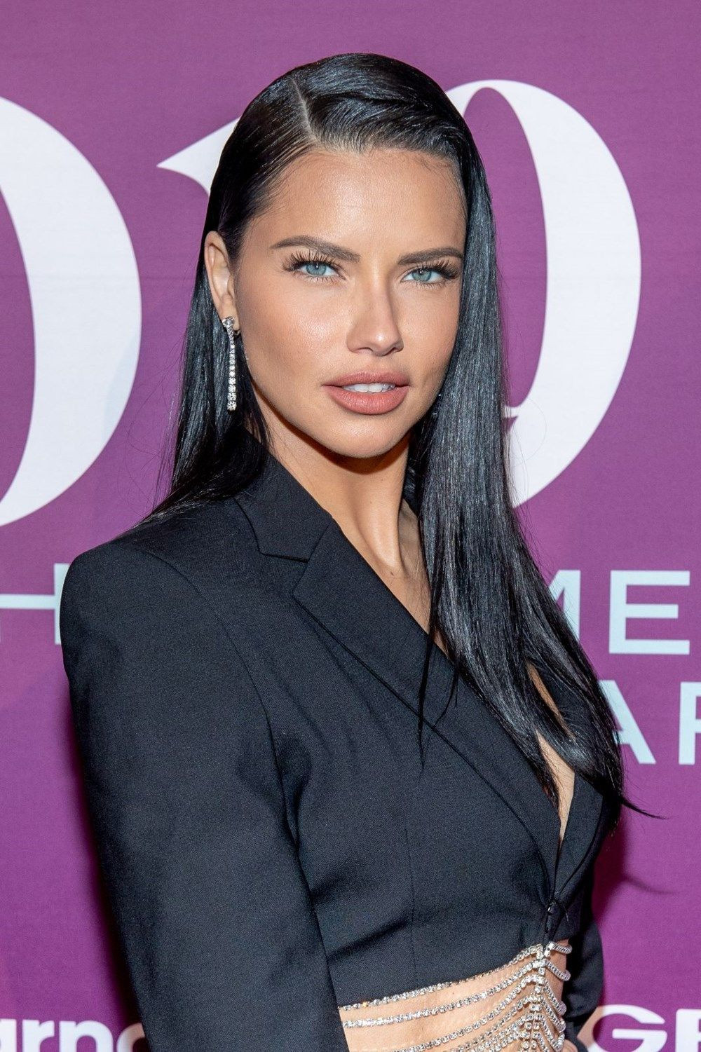 Adriana Lima'dan hayranlarını üzecek karar! - Sayfa 1