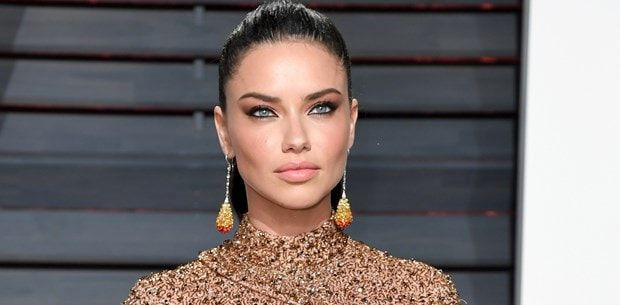 Adriana Lima'dan hayranlarını üzecek karar! - Sayfa 9