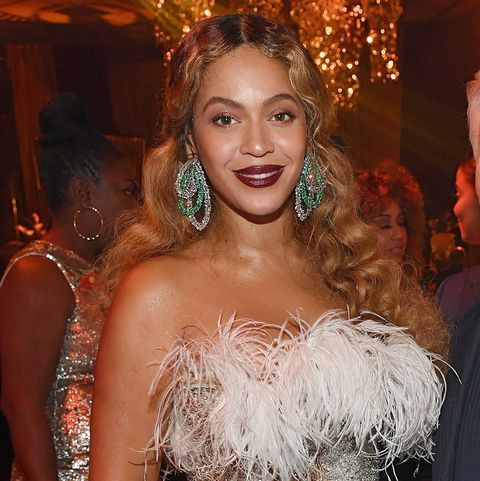 Beyonce, bacak dekolteli elbisesiyle mest etti - Sayfa 8