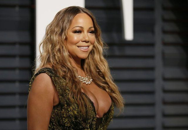 Mariah Carey'e büyük şok! Çıplak fotoğrafları paylaşıldı! - Sayfa 11